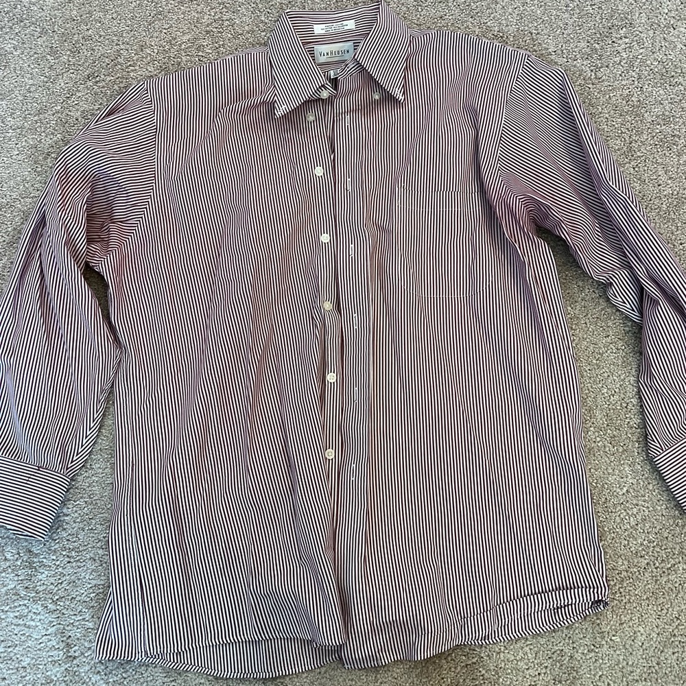 Men’s VanHeusen Striped Collared Button Down shirt size large